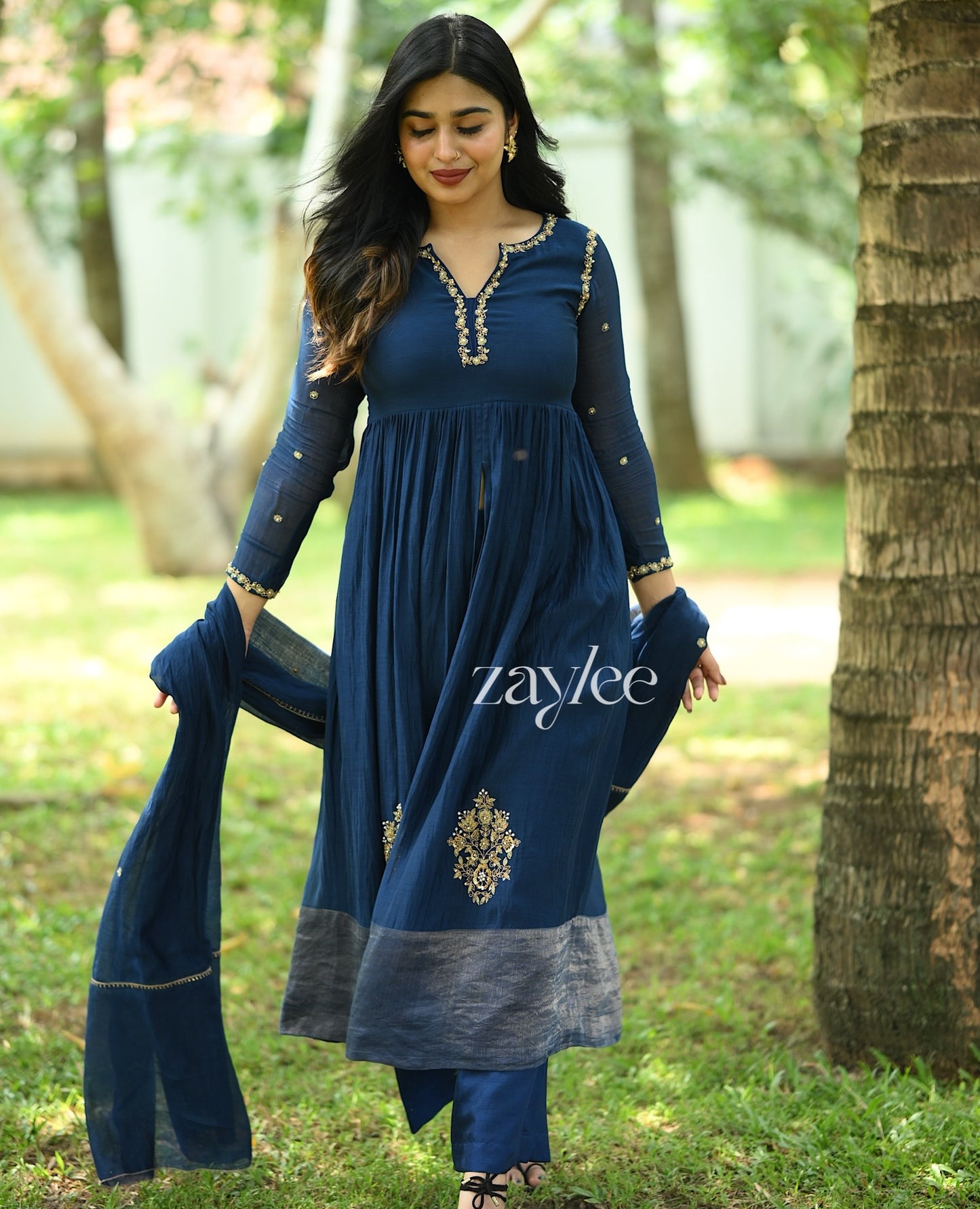 Midnight Blue Chandheri Silk Kurta & Pants