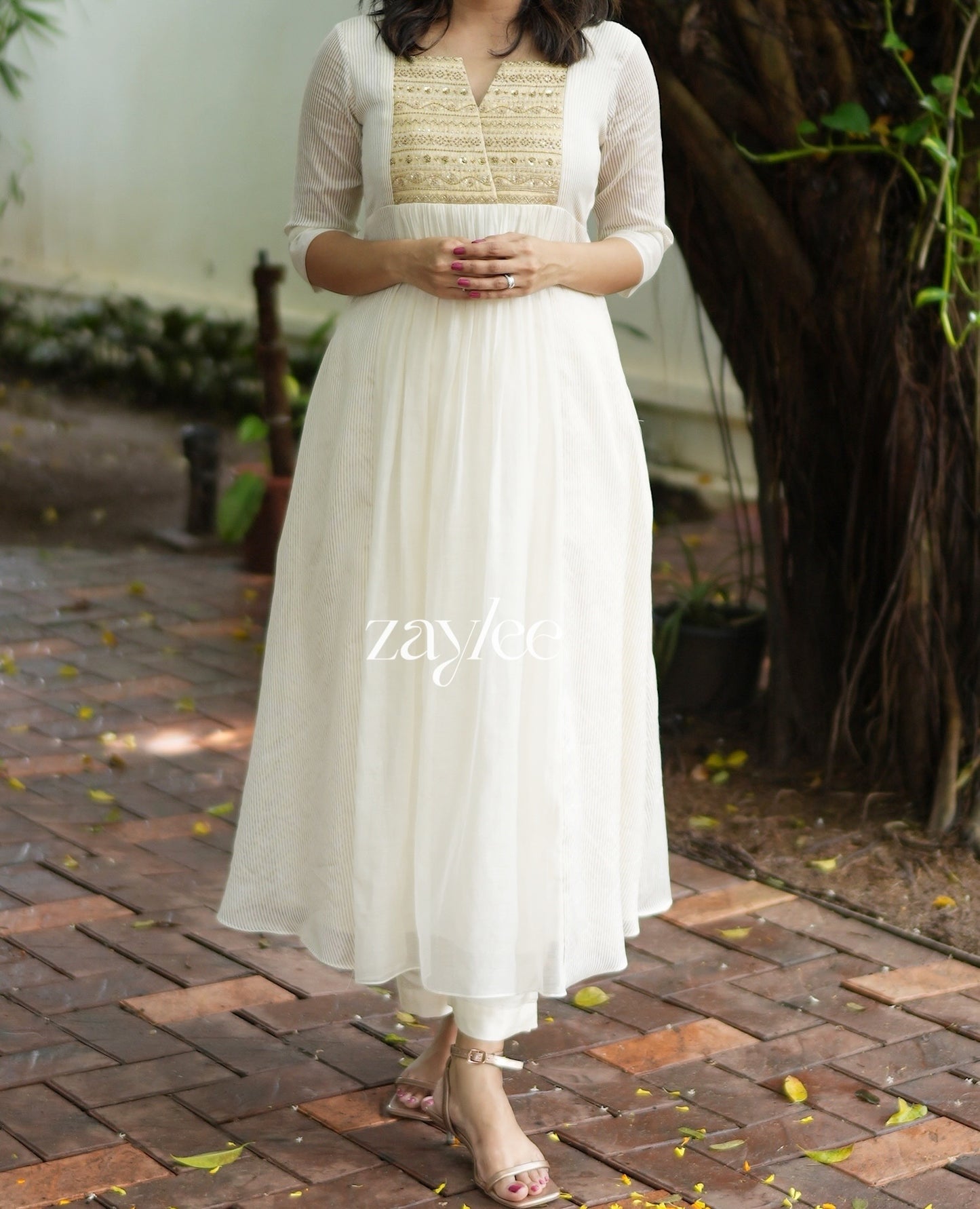 Off White Banarasi Tissue Silk Kurta