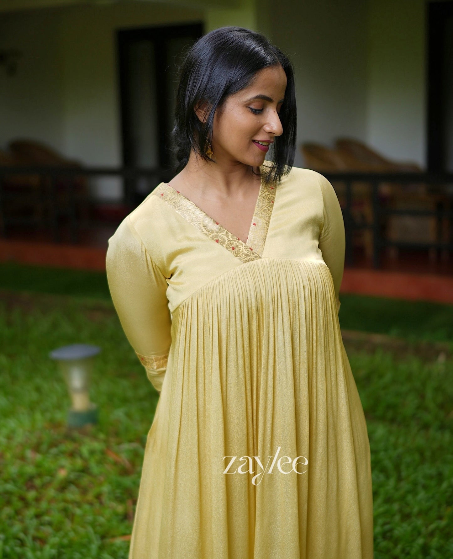 Golden Brocade Border Kurta
