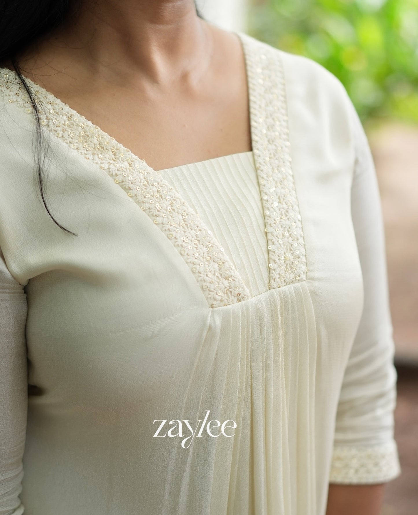 Off white Kurta with Lace detailing