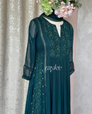 Deep Green Side Panelled Embroidered Kurta